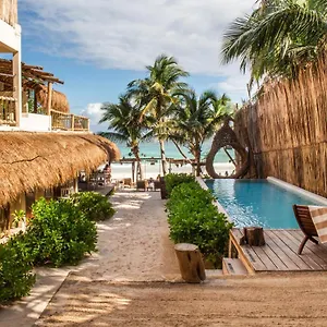 Hotel Dune Boutique Located At The Party Zone (adults Only) ****